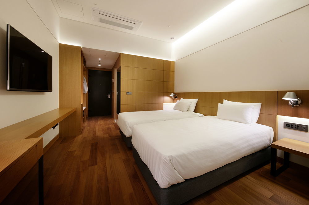 Standard Hotel Сеул Экстерьер фото